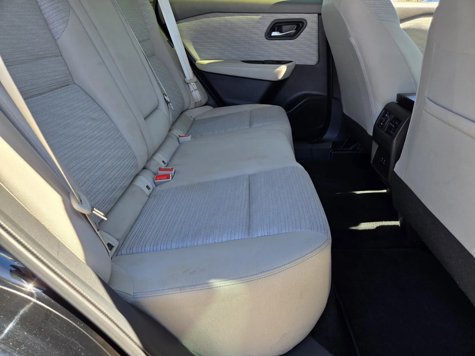 Nissan Rogue photo 11