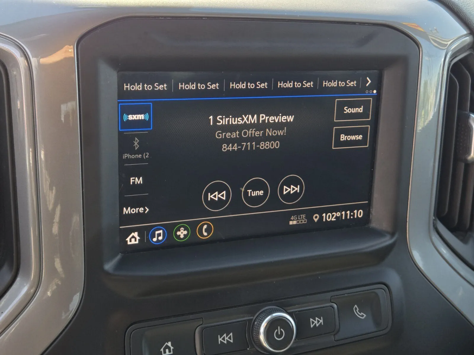 Chevrolet Silverado photo 16