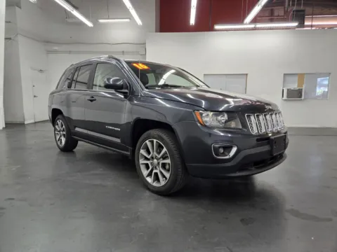 Photos of 2016 Jeep Compass High Altitude Edition for sale in Las Vegas, NV at Baja Auto Sales East