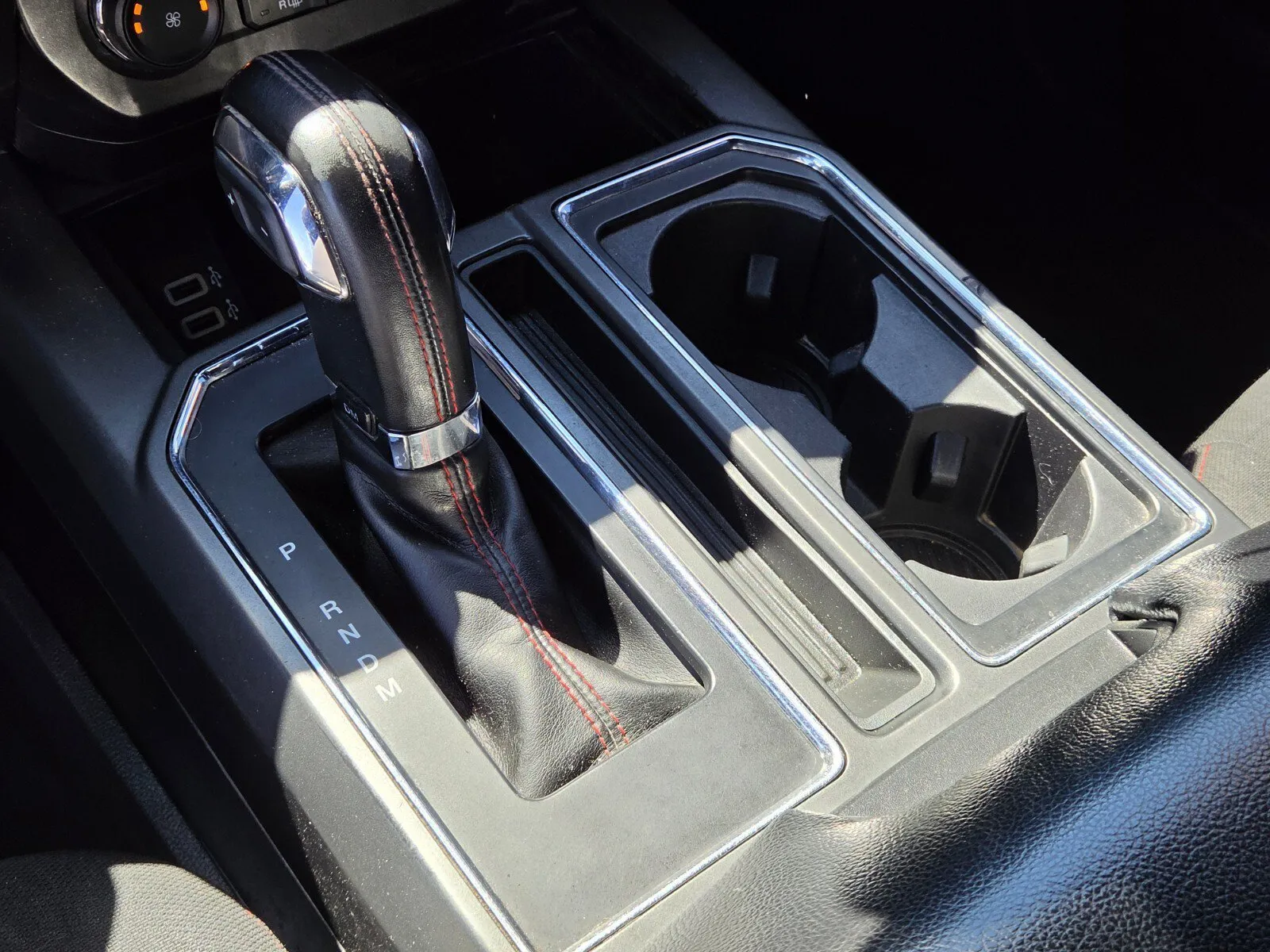 Ford F-150 photo 21