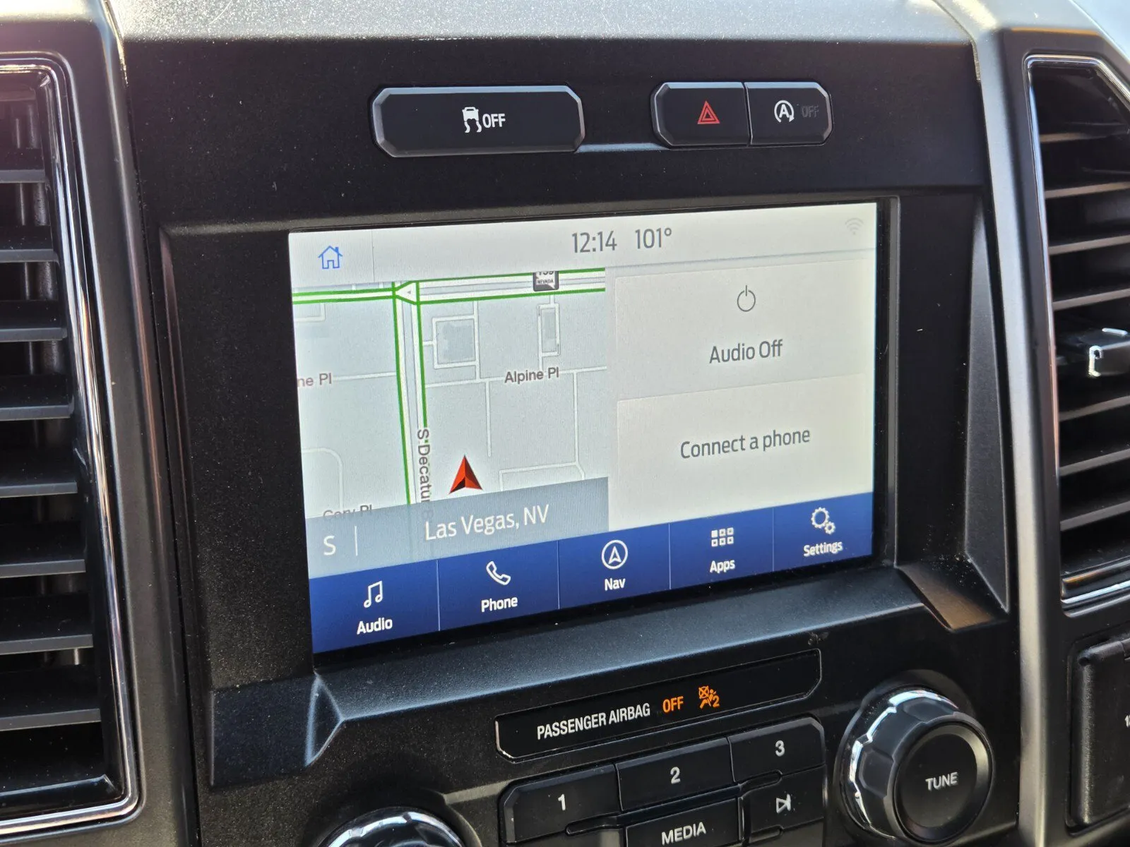 Ford F-150 photo 18