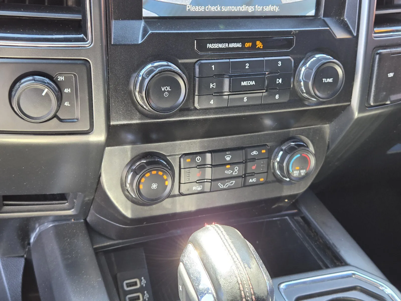 Ford F-150 photo 20
