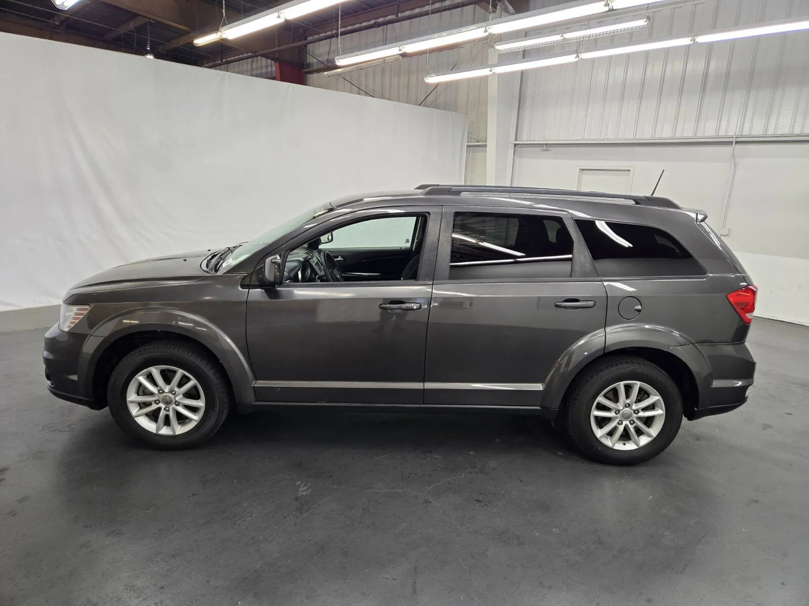 Dodge Journey photo 2