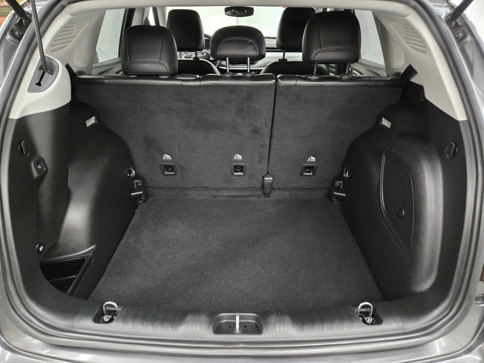 Jeep Compass photo 11
