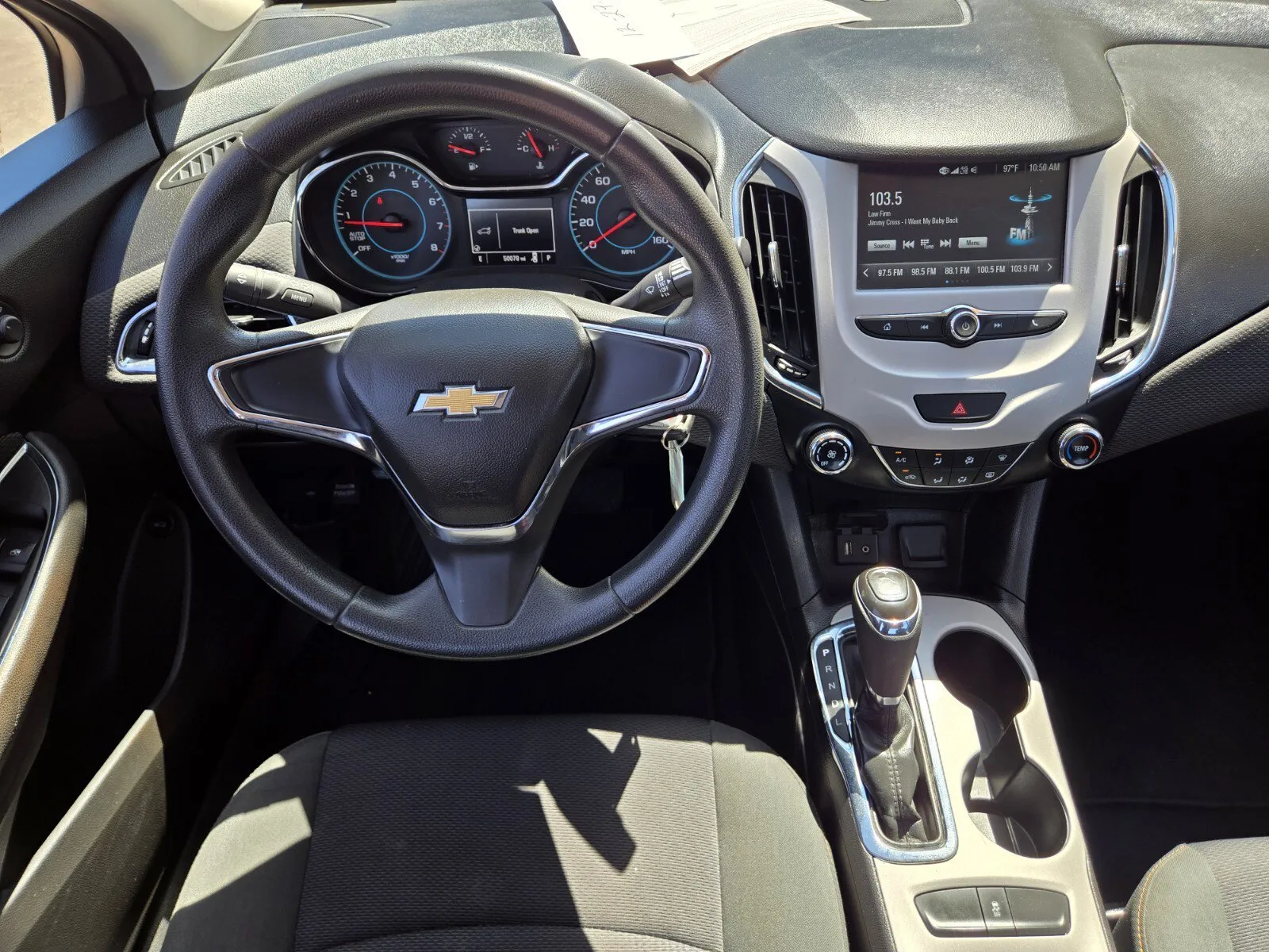 Chevrolet Cruze photo 9