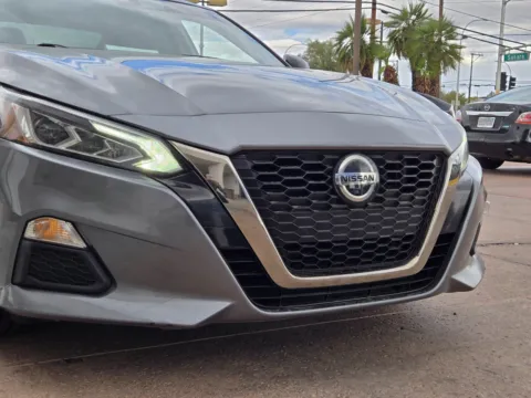 More photos of 2021 Nissan Altima 2.5 SR at Baja Auto Sales East, NV