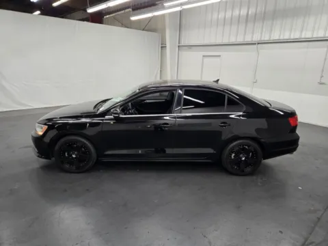 Photos of 2015 Volkswagen Jetta Sedan 1.8T SE for sale in Las Vegas, NV at Baja Auto Sales East