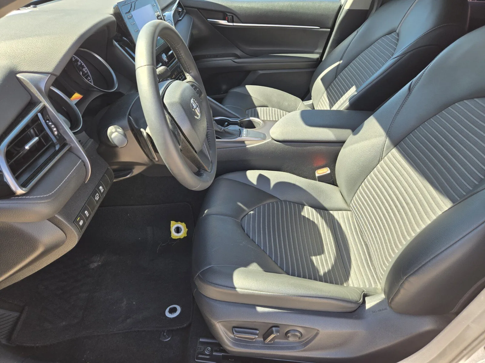 Toyota Camry photo 7
