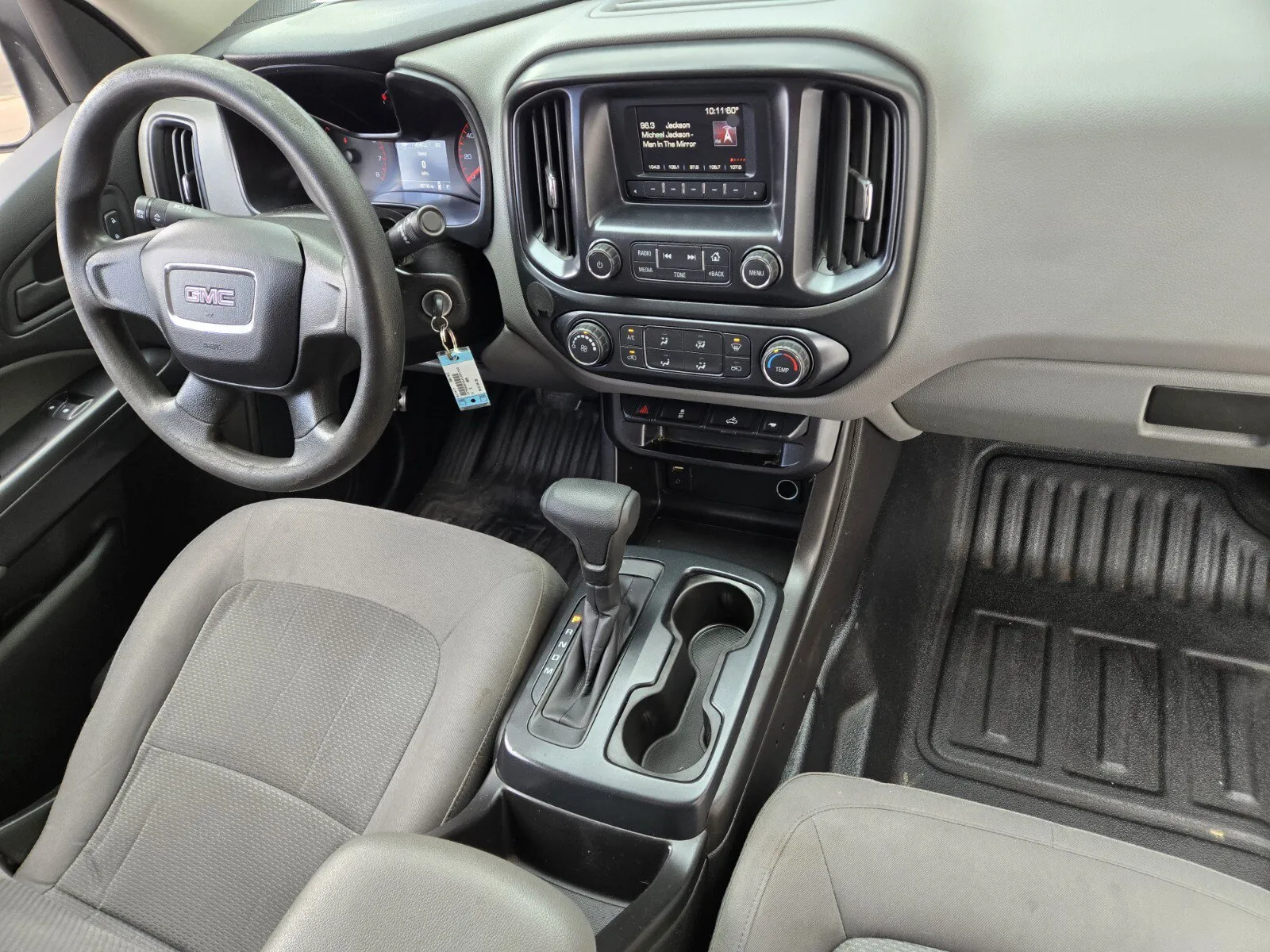 GMC Canyon photo 12