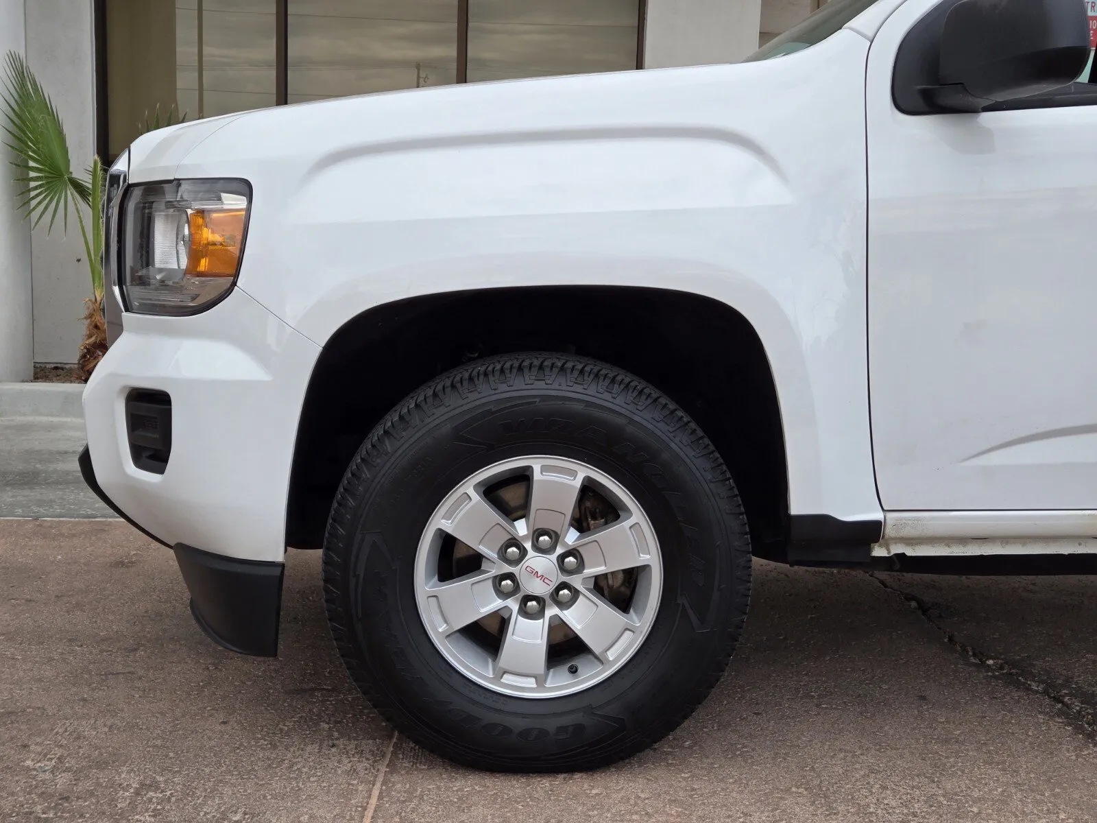 GMC Canyon photo 6