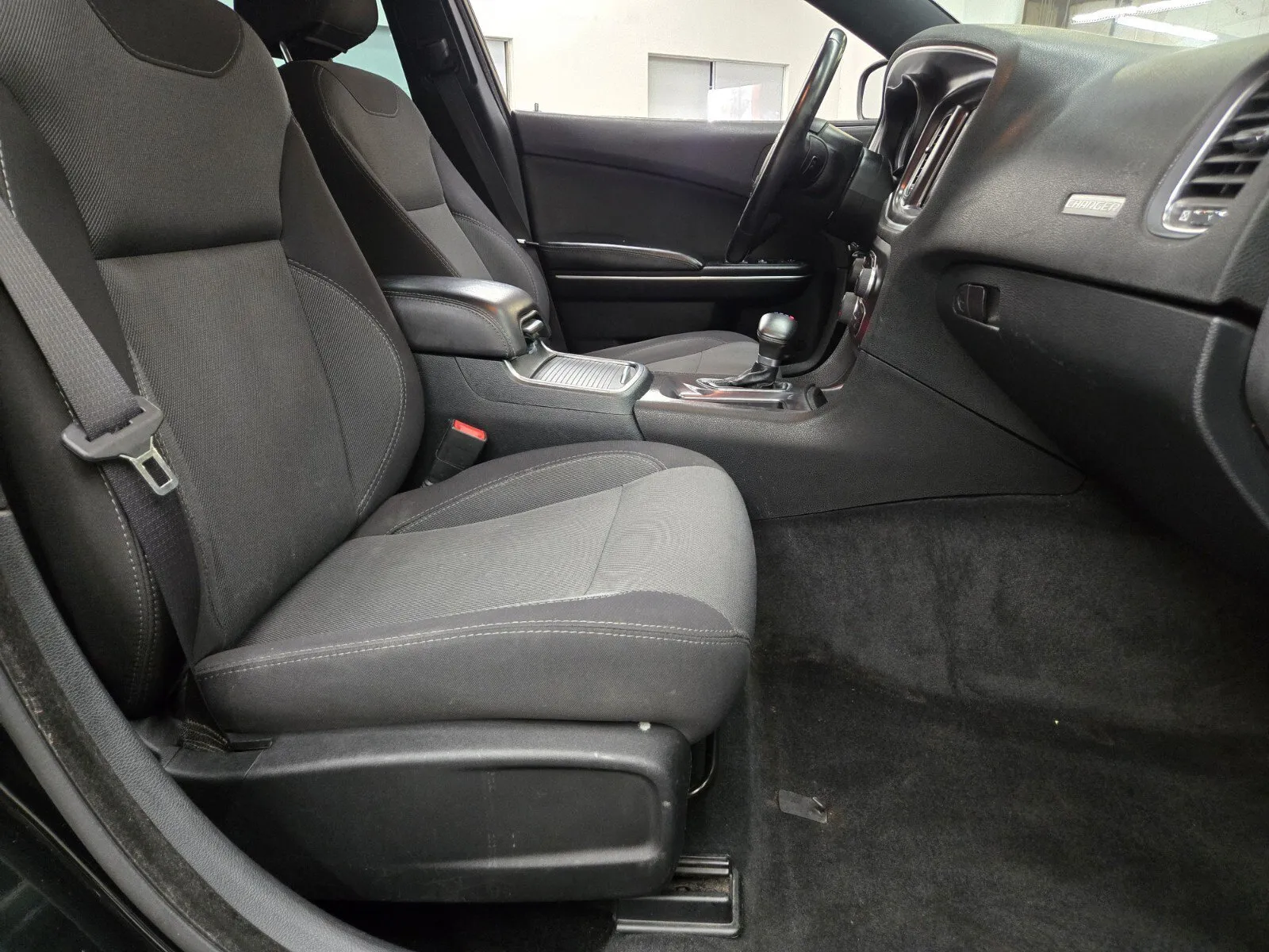 Dodge Charger photo 12