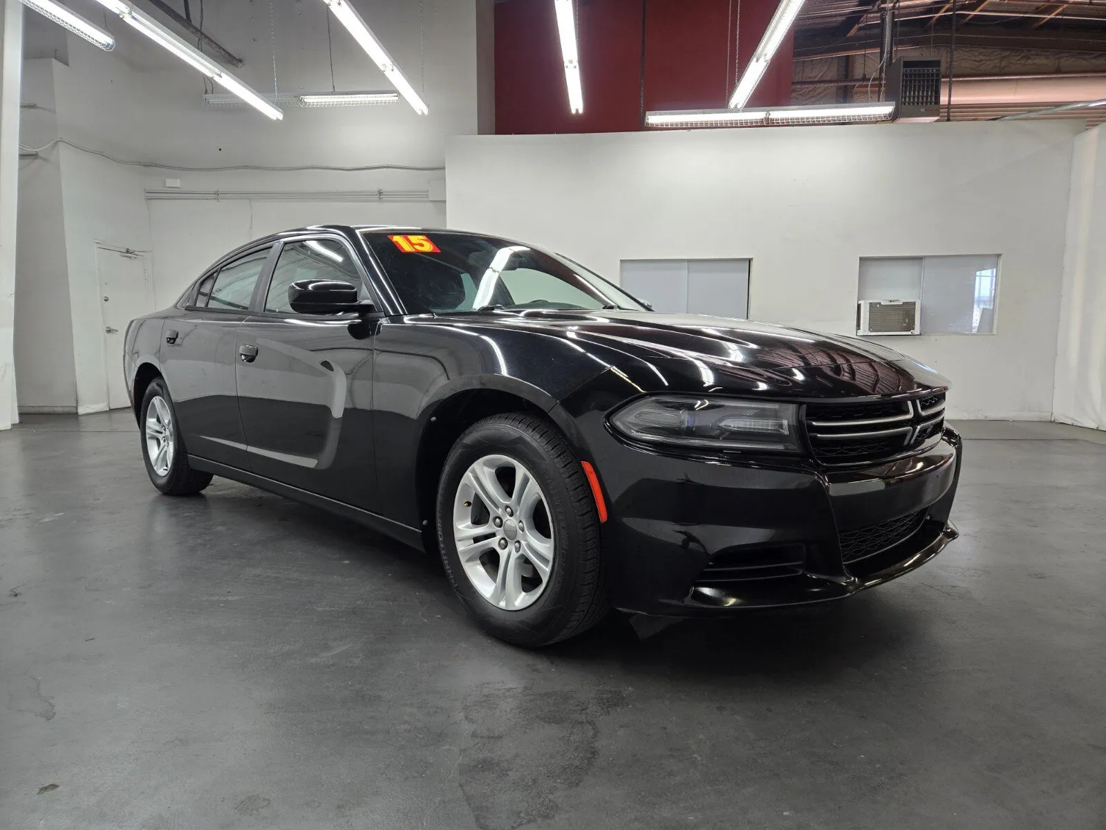 Dodge Charger photo 4