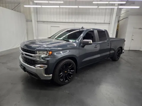 Gray 2019 Chevrolet Silverado 1500 LT for sale in Las Vegas, NV