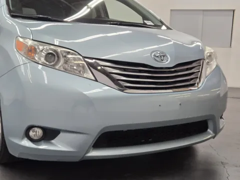 More photos of 2015 Toyota Sienna XLE at Baja Auto Sales East, NV