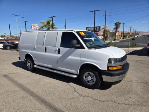 White 2019 Chevrolet Express Cargo Van VAN RWD 2500 135 for sale in Las Vegas, NV