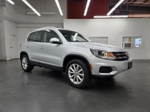 More photos of 2017 Volkswagen Tiguan Wolfsburg Edition at Baja Auto Sales East, NV