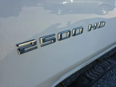 More photos of 2020 Chevrolet Silverado 2500HD Work Truck at Hocking Valley Motors, OH