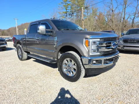 Gray 2019 Ford F-250SD Lariat for sale in Logan, OH