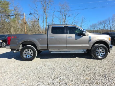 More photos of 2019 Ford F-250SD Lariat at Hocking Valley Motors, OH