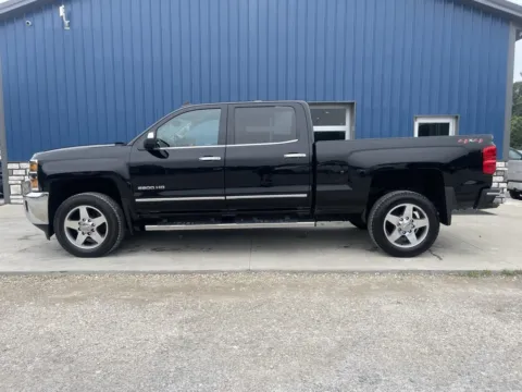 More photos of 2018 Chevrolet Silverado 2500HD LTZ at Hocking Valley Motors, OH
