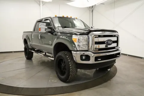 Green 2016 Ford F-350SD Lariat for sale in Logan, OH