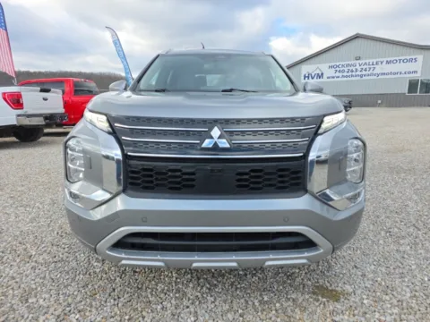 Photos of 2022 Mitsubishi Outlander SEL for sale in Logan, OH at Hocking Valley Motors