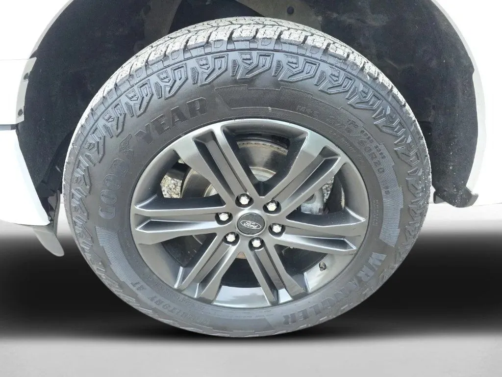 2021 Ford F-150 Lariat - Photo 12