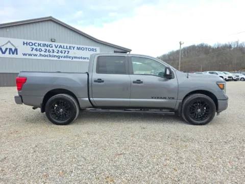 More photos of 2018 Nissan Titan SV at Hocking Valley Motors, OH