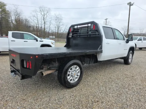 More photos of 2022 Chevrolet Silverado 2500HD LT at Hocking Valley Motors, OH