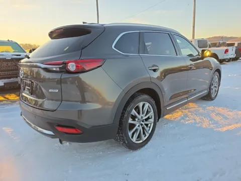 More photos of 2018 Mazda CX-9 Grand Touring at Hocking Valley Motors, OH