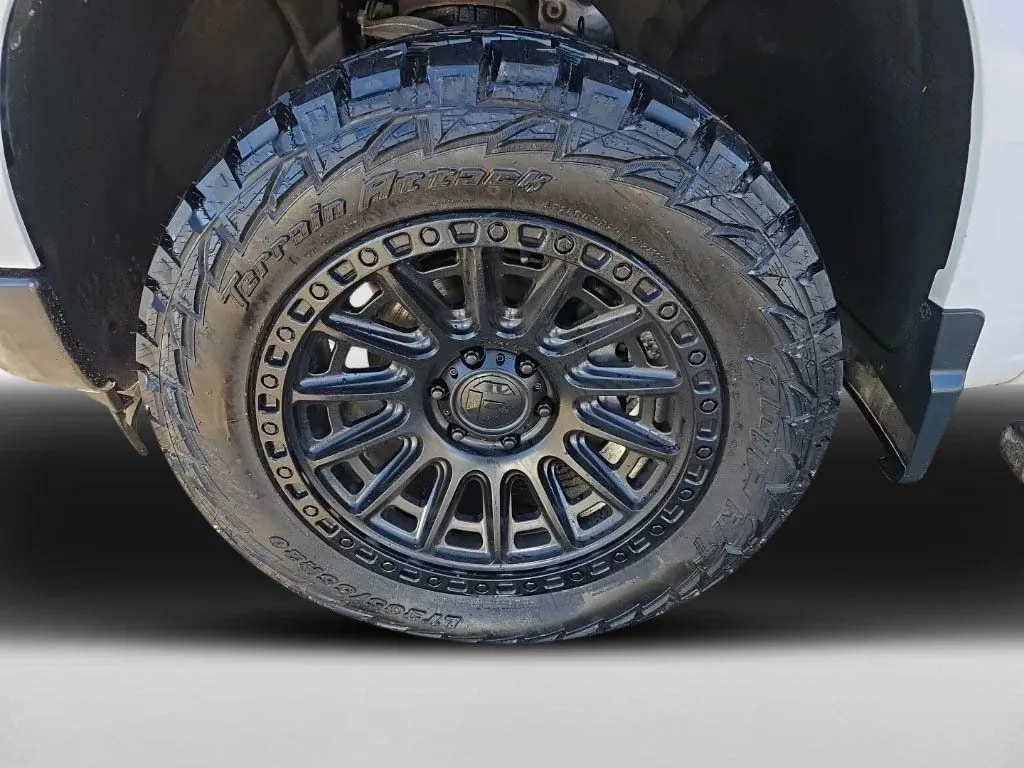 2023 Chevrolet Silverado 1500 Work Truck - Photo 9