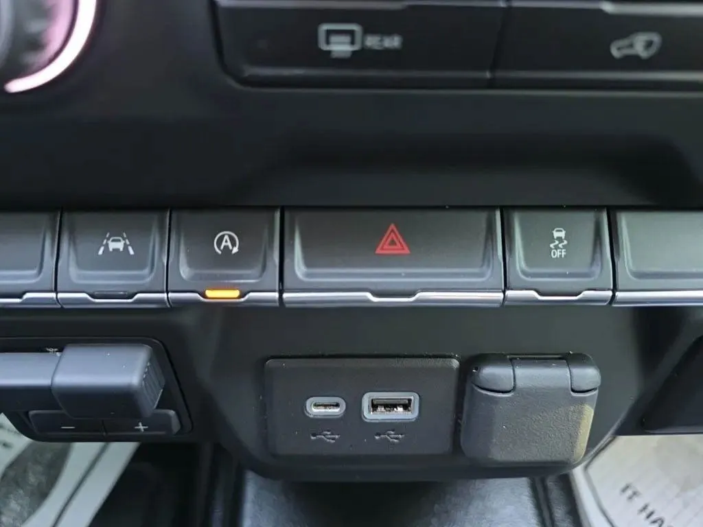 2023 Chevrolet Silverado 1500 Work Truck - Photo 27