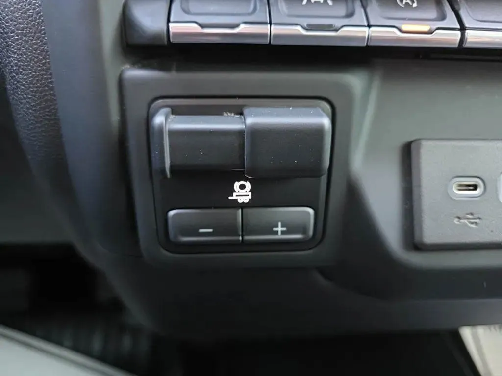 2023 Chevrolet Silverado 1500 Work Truck - Photo 26