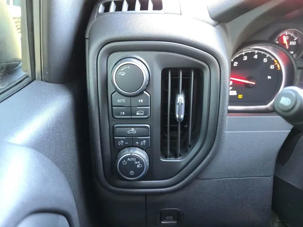 2023 Chevrolet Silverado 1500 Work Truck - Photo 25