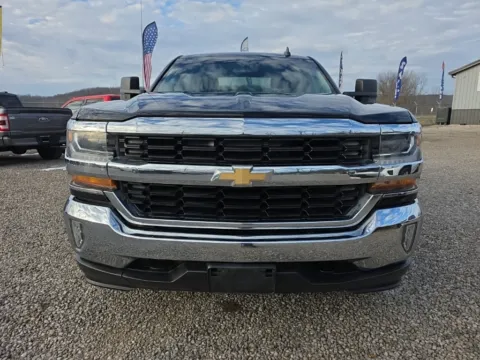 Another view of 2016 Chevrolet Silverado 1500 LT for sale in Logan, OH at Hocking Valley Motors