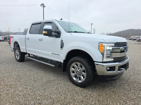 White 2019 Ford F-250SD Lariat for sale in Logan, OH