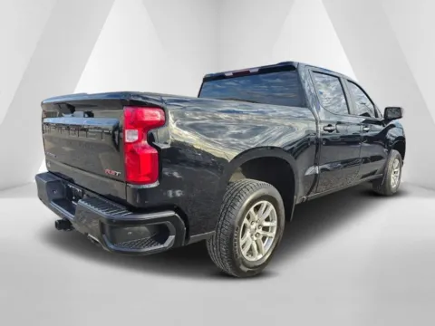 More photos of 2021 Chevrolet Silverado 1500 RST at Hocking Valley Motors, OH
