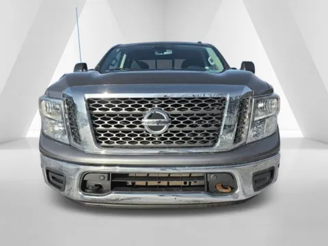 Photos of 2018 Nissan Titan SV for sale in Logan, OH at Hocking Valley Motors