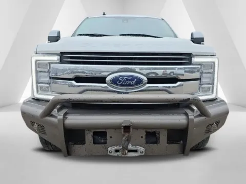 Photos of 2019 Ford F-250SD Lariat for sale in Logan, OH at Hocking Valley Motors