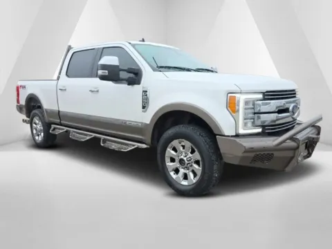 White 2019 Ford F-250SD Lariat for sale in Logan, OH