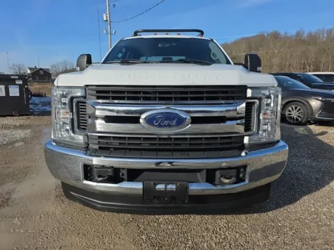 Photos of 2019 Ford F-350SD XLT for sale in Logan, OH at Hocking Valley Motors