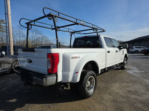 More photos of 2019 Ford F-350SD XLT at Hocking Valley Motors, OH