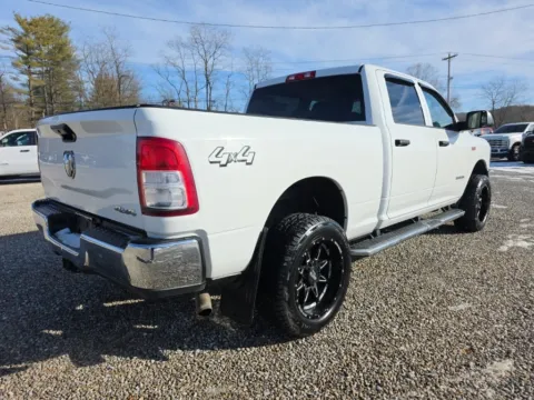 More photos of 2019 Ram 3500 Tradesman at Hocking Valley Motors, OH