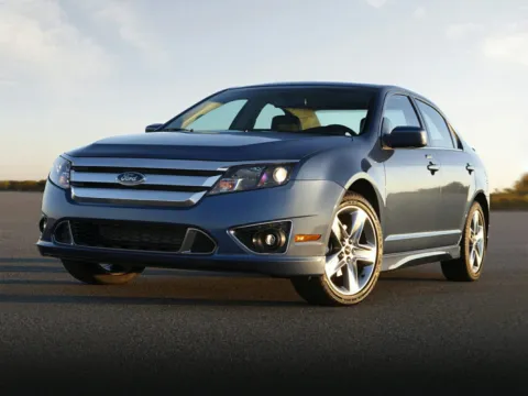 Red 2011 Ford Fusion SE for sale in Logan, OH