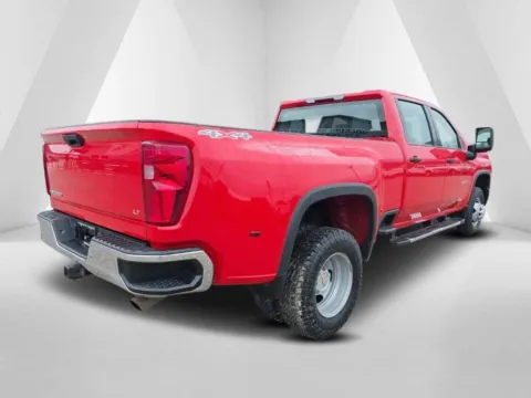 More photos of 2024 Chevrolet Silverado 3500HD Work Truck at Hocking Valley Motors, OH