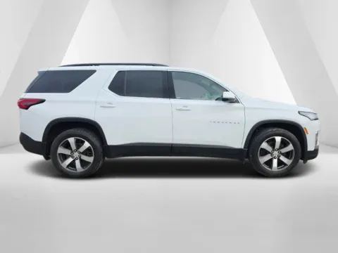 More photos of 2023 Chevrolet Traverse LT Leather at Hocking Valley Motors, OH