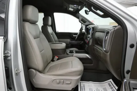 More photos of 2021 Chevrolet Silverado 2500HD LTZ at Hocking Valley Motors, OH