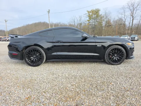 More photos of 2016 Ford Mustang GT Premium at Hocking Valley Motors, OH