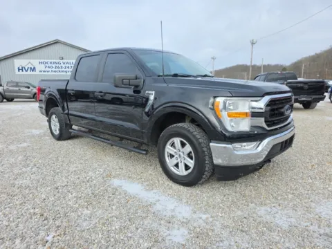 Black 2021 Ford F-150 XLT for sale in Logan, OH