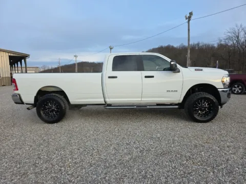 More photos of 2024 Ram 2500 Big Horn at Hocking Valley Motors, OH